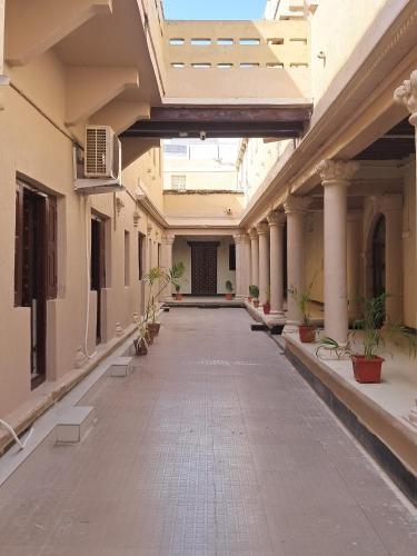 The Imperial Regency in Porbandar