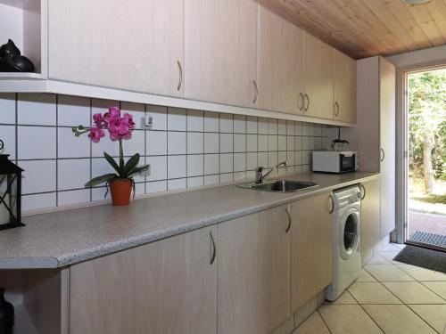 Facilities, 8 person holiday home in Hadsund in Helberskov