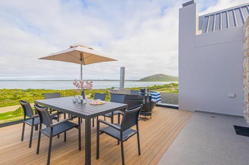 The Shark Bay Villas - Langebaan