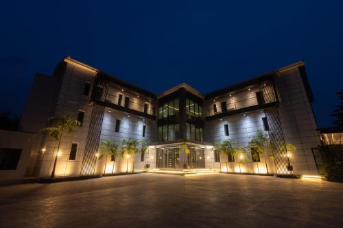Exterior view of Tide` Hotels and Resorts