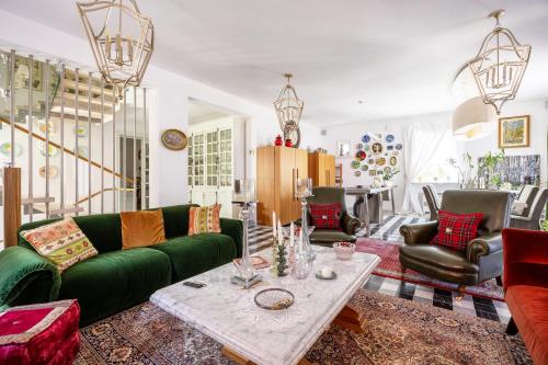 Villa Katarina on Kotor Bay in لجوتا