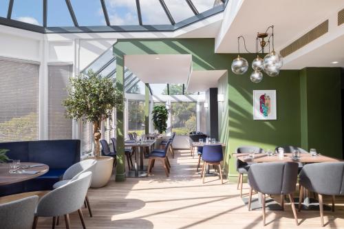 ห้องอาหาร, Holiday Inn Farnborough By IHG in ฟาร์นโบโร่