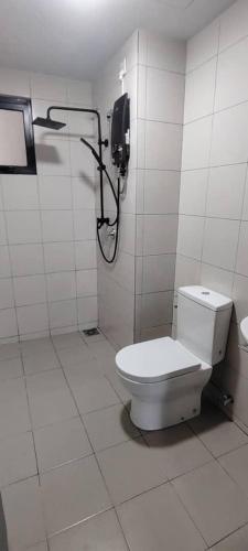 Gamuda Skyline Luge Homestay (Muslim Only) - image 3