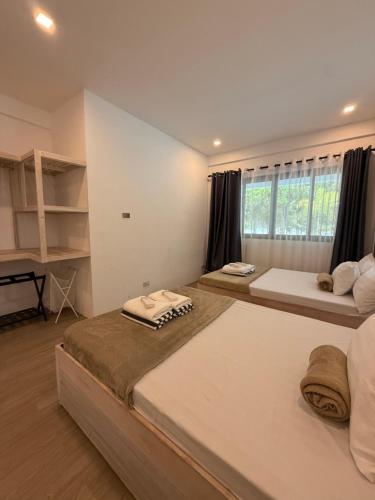 Islas Moriones Beach Resort