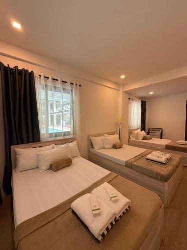 Islas Moriones Beach Resort