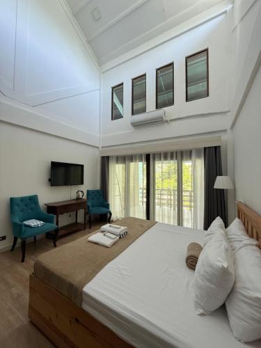 Islas Moriones Beach Resort