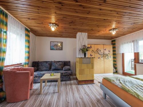 Sunny Terrace & Quiet Stay in Friedrichroda, Deutschland