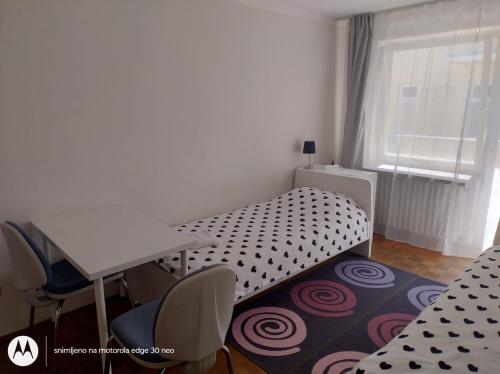 K3 RG, Zentrale Lage, schöne 2 Zimmer, voll ausgestattet!, Monachium (zdjęcie 4)