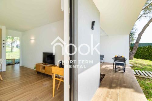 Dream On por NOOK in Cabriz