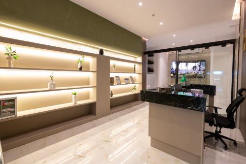 فندق لوكسري سويتس- Luxury Suites Hotel in Al Taif