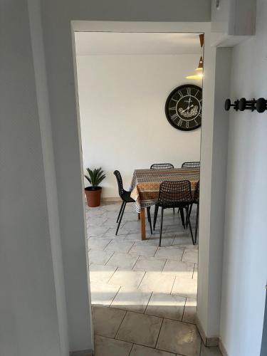 Grand appartement centre ville chateau St Pierre in La Metairie