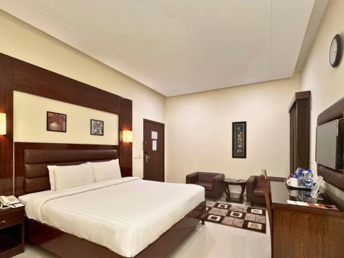 Hotel One DG Khan in Dera Ghazi Khan