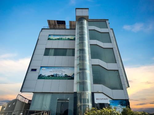 Hotel One DG Khan