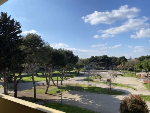Appartement T1 avec balcon, clim, parking et wifi à Balaruc-les-Bains - FR-1-553-259 - Location saisonnière - Balaruc-les-Bains