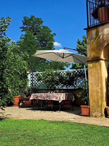  Casa Nonna Ada in Cisterna dʼAsti