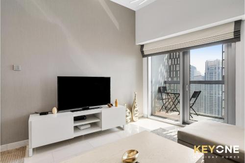 Cayan Escape Lavish 1BR with Sea View – Dubai, AR