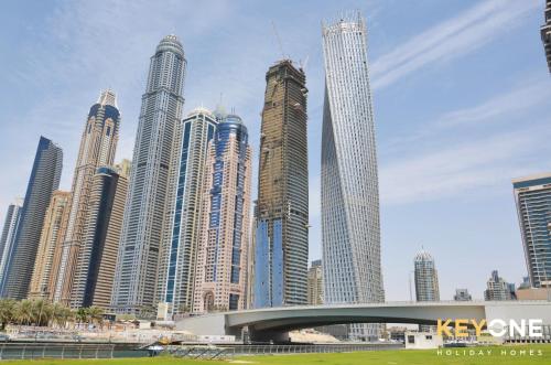 Cayan Escape Lavish 1BR with Sea View – Dubai, AR