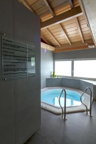 Boblebad, Hotel Restaurant et Spa Au Tilleul in Labaroche
