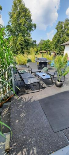 Létesítmények, Modernes und behagliches Einliegerapartment, 50 qm-deine Ruheoase- in Trippstadt