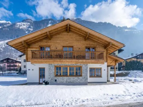 Chalet in Bad Hofgastein near Ski Lifts in Bad Hofgastein, Österreich