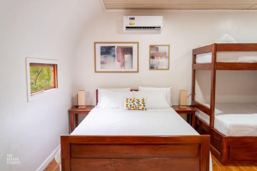 Siquijor Summit Resort, Lazi