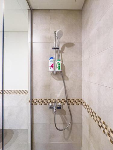 Stylish 2 BR Business Bay - Canal View - Gym and Pool, Дубай (фото 9)