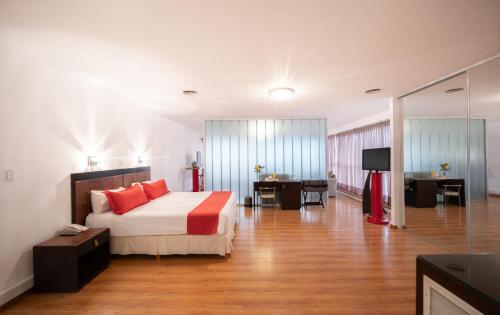 Global Hotel in 센테나리오