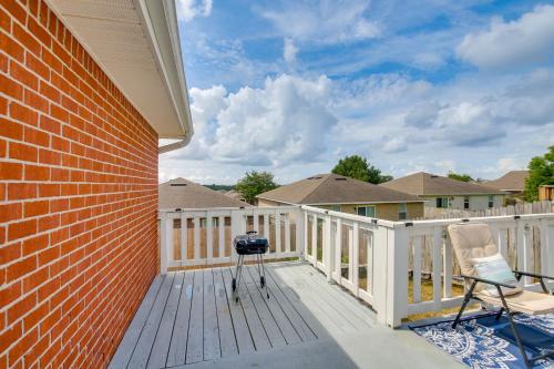 3 Mi to Escambia Bay Home with Deck and Private Yard! in Avalon (FL)