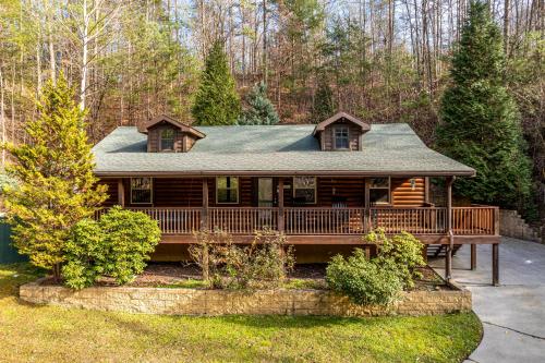 Rustic Romance by American Patriot Getaways in 鴿子谷市郊