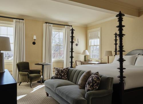 Belden House & Mews in Litchfield