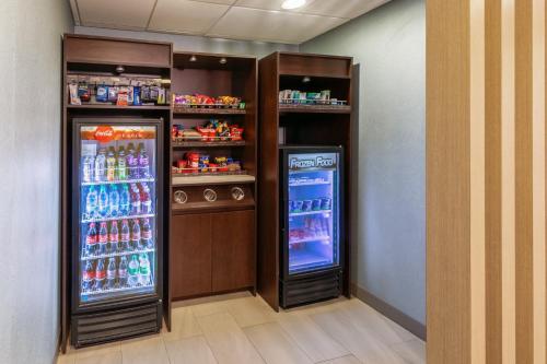Holiday Inn Express Vicksburg an IHG Hotel - image 10