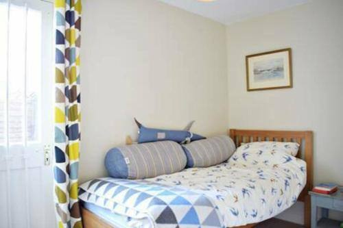 Charming 2 Bed Home 3 mins from Arsenal Station - image 6