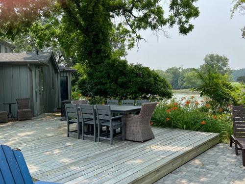 The Helm in อีสตัน (MD)