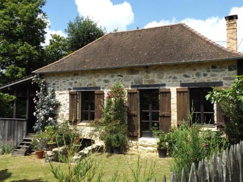 Cottage in Dordogne - Accommodation - Château-Chervix