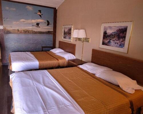 1st Interstate Inn