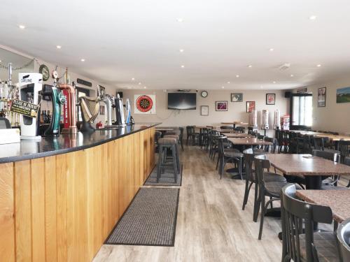 A szálláshely kívülről, Woodside in Riggs Head