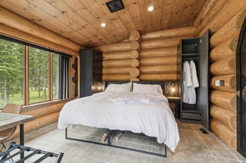 Nordegg Timber Estate in Nordegg (AB)