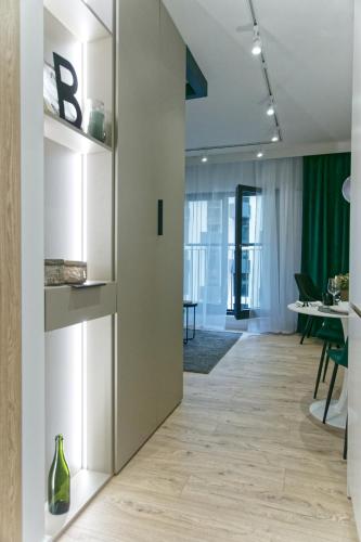 Green Oasis Apartment - City Center - Free Parking - Self check-in, Wroclaw (foto 6)