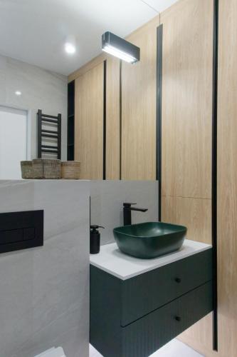 Green Oasis Apartment - City Center - Free Parking - Self check-in, Wroclaw (foto 8)