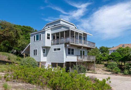 Serenity in Duck D4118 - 3 Min Walk to the Beach, Community Pool!, Duck