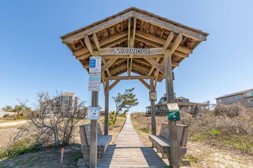 Serenity in Duck D4118 - 3 Min Walk to the Beach, Community Pool!, Duck (foto 4)