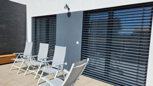 Balkons/terase, Moderný apartmán 2 s veľkou terasou (Moderny apartman 2 s velkou terasou) in Bobrova