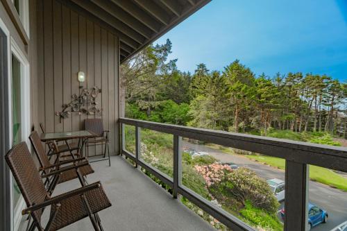 Inn at Otter Crest