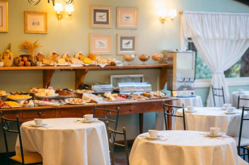 Le Chateau Hotel de Gramado, seu refugio no centro da cidade in Gramado