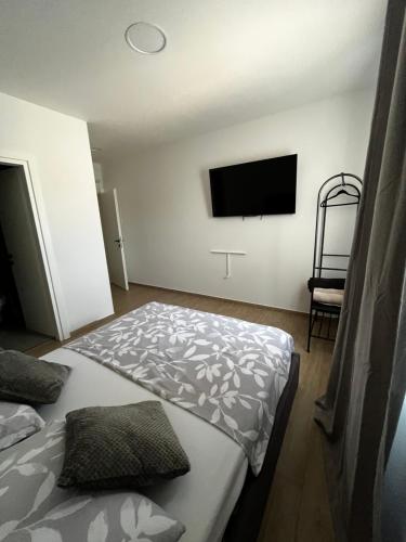 Landing Rooms in Mocici