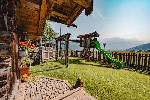 kinderspeeltuin, Ferienhaus Scheiber in Madreit
