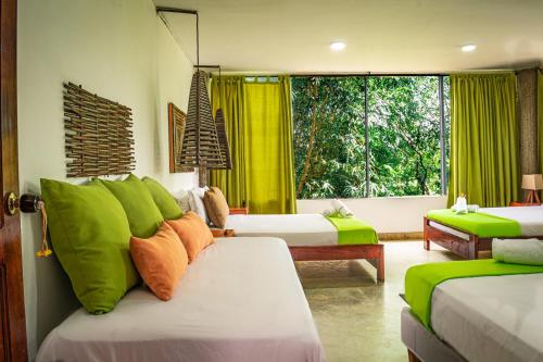 Ekoparque Lunaforest in อาโรโย เด เปียดรา