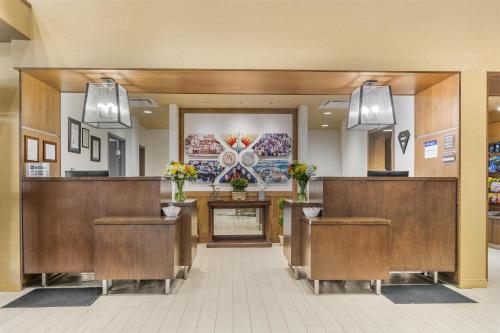 Best Western Plus Franciscan Square Inn & Suites Steubenville - image 11
