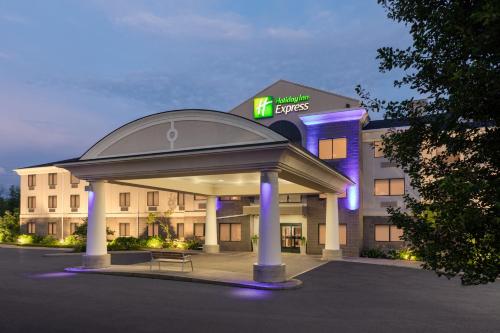 홀리데이 인 익스프레스 시러큐스 공항 바이 IHG - 숙소 외관
