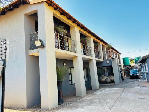 Kioma guest house mahwelereng in 莫高帕恩